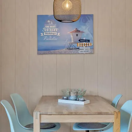 Moewe アパート *